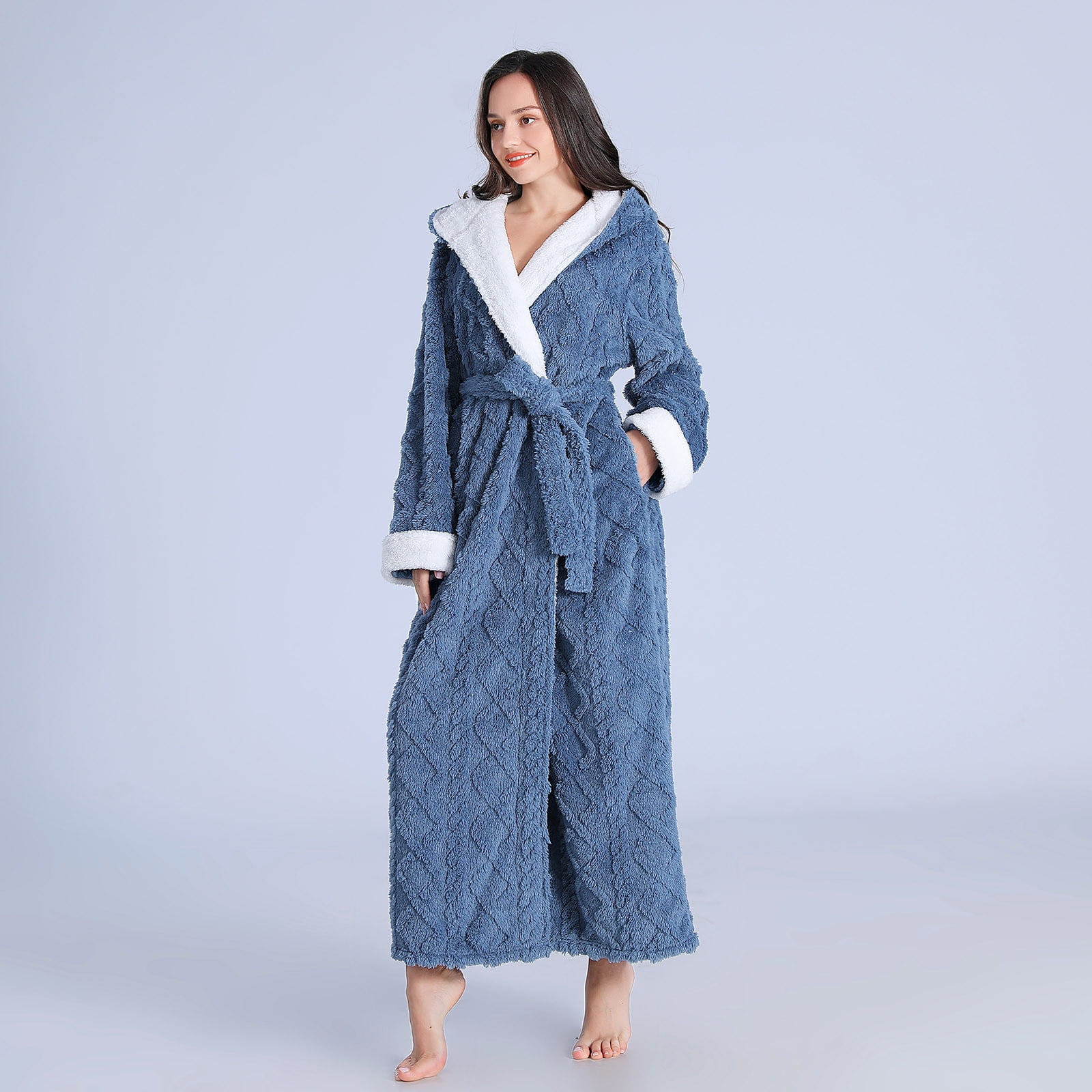 Plt Light Grey Textured Fluffy Bath Robe | PrettyLittleThing USA
